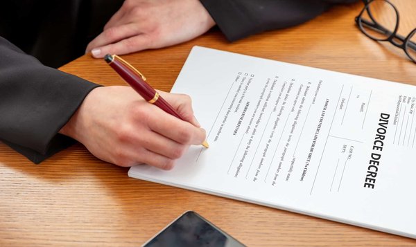 Vers qui se tourner pour obtenir une attestation dévolutive ?
